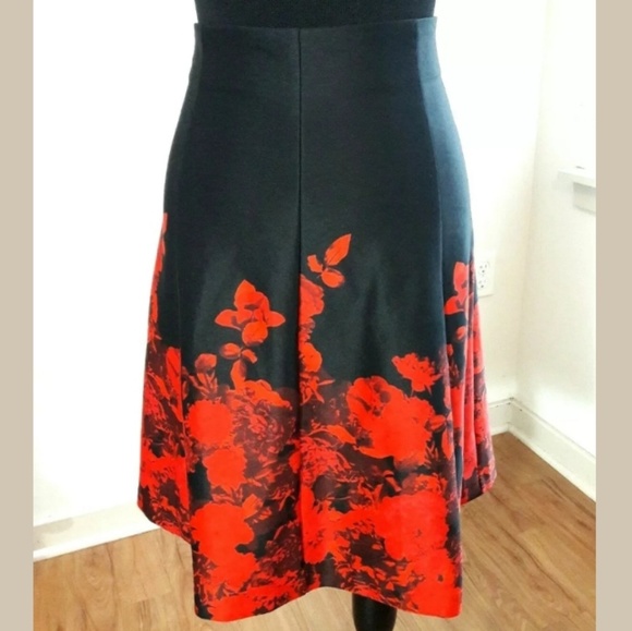 NYCC NEW YORK Clothing Co Black Red Skirt - Picture 2 of 6